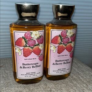 Bath & Body Works Buttercups & Berry Bellini Body Wash - Golden Hue
